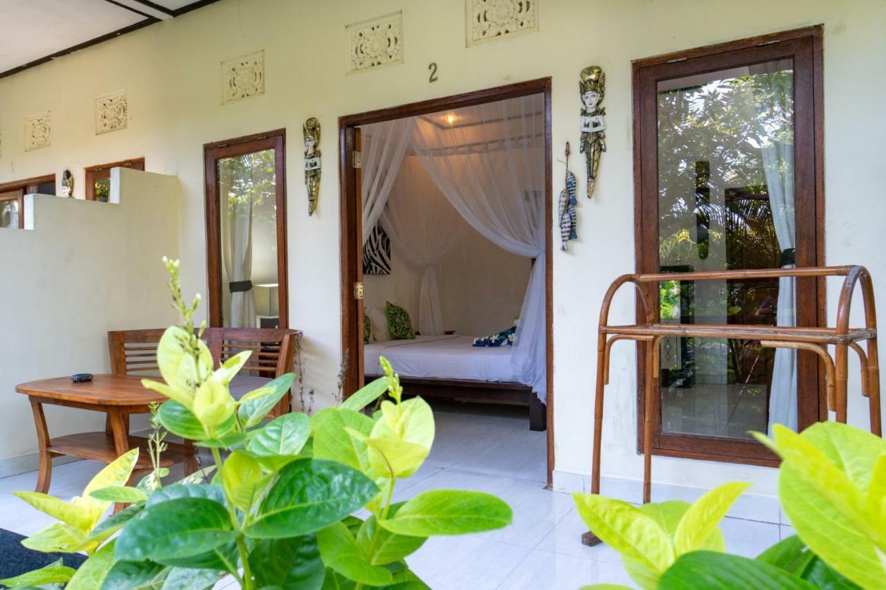 Taos House Nusa Lembongan Exterior photo