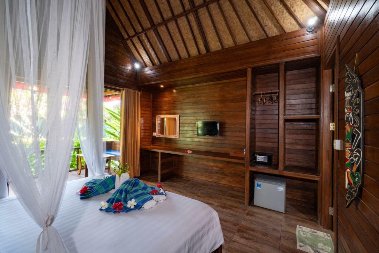 Taos House Nusa Lembongan Exterior photo