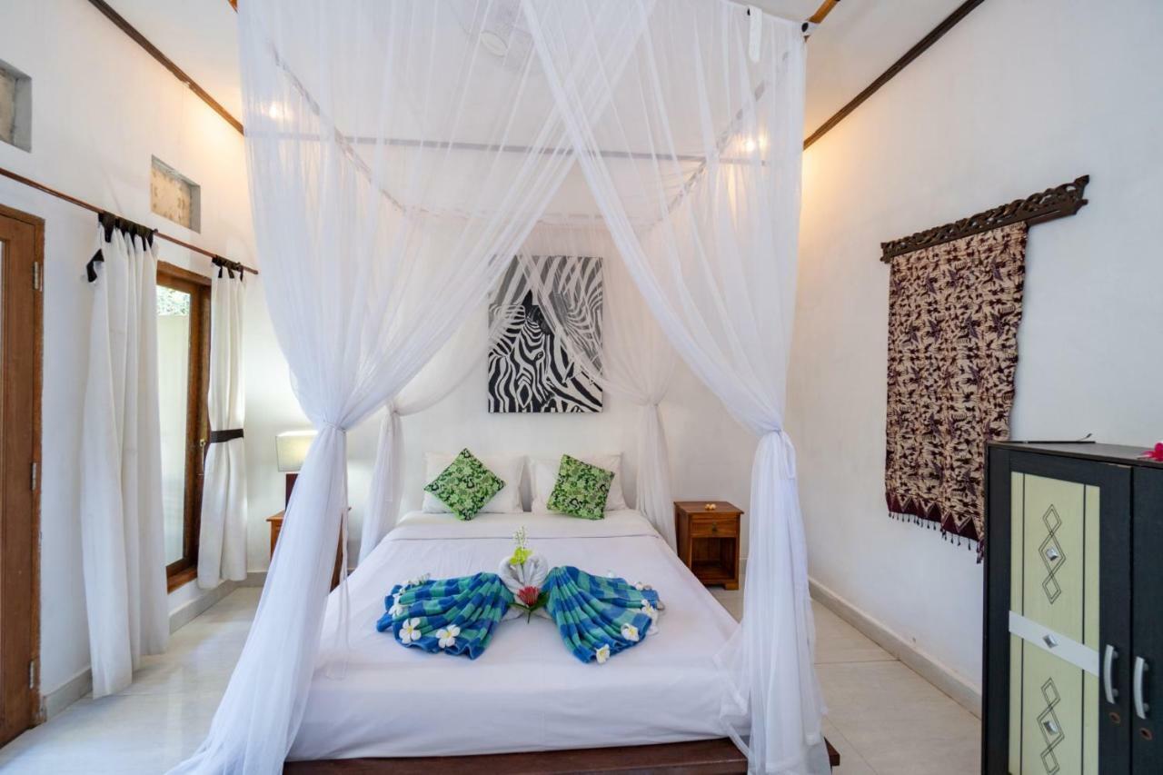 Taos House Nusa Lembongan Exterior photo