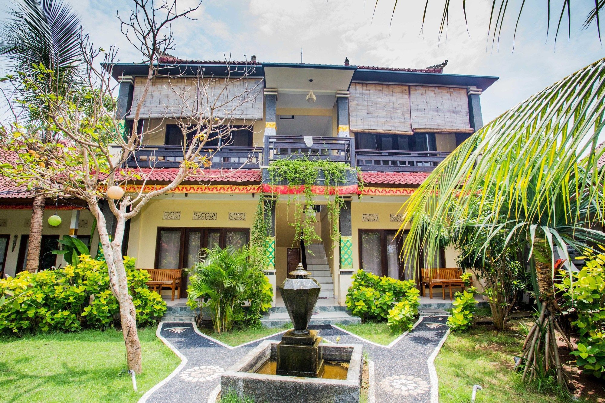 Taos House Nusa Lembongan Hotel Exterior photo