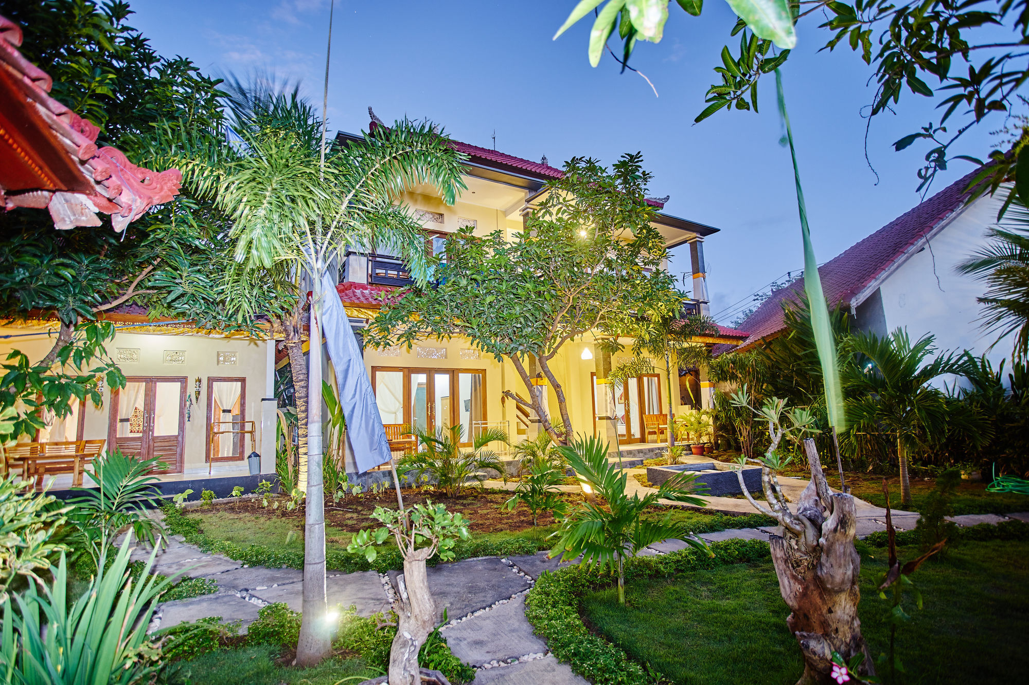 Taos House Nusa Lembongan Exterior photo