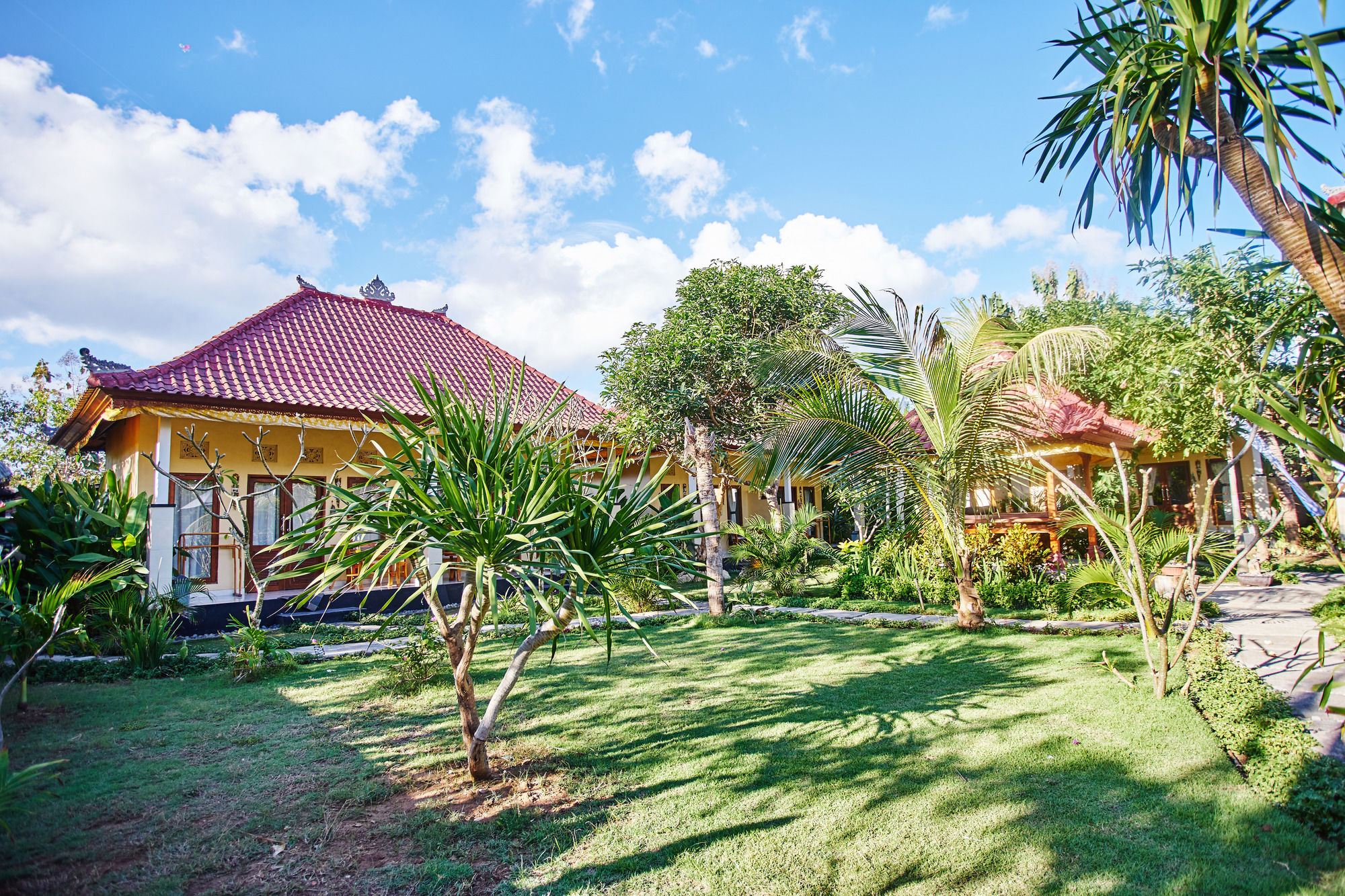 Taos House Nusa Lembongan Exterior photo