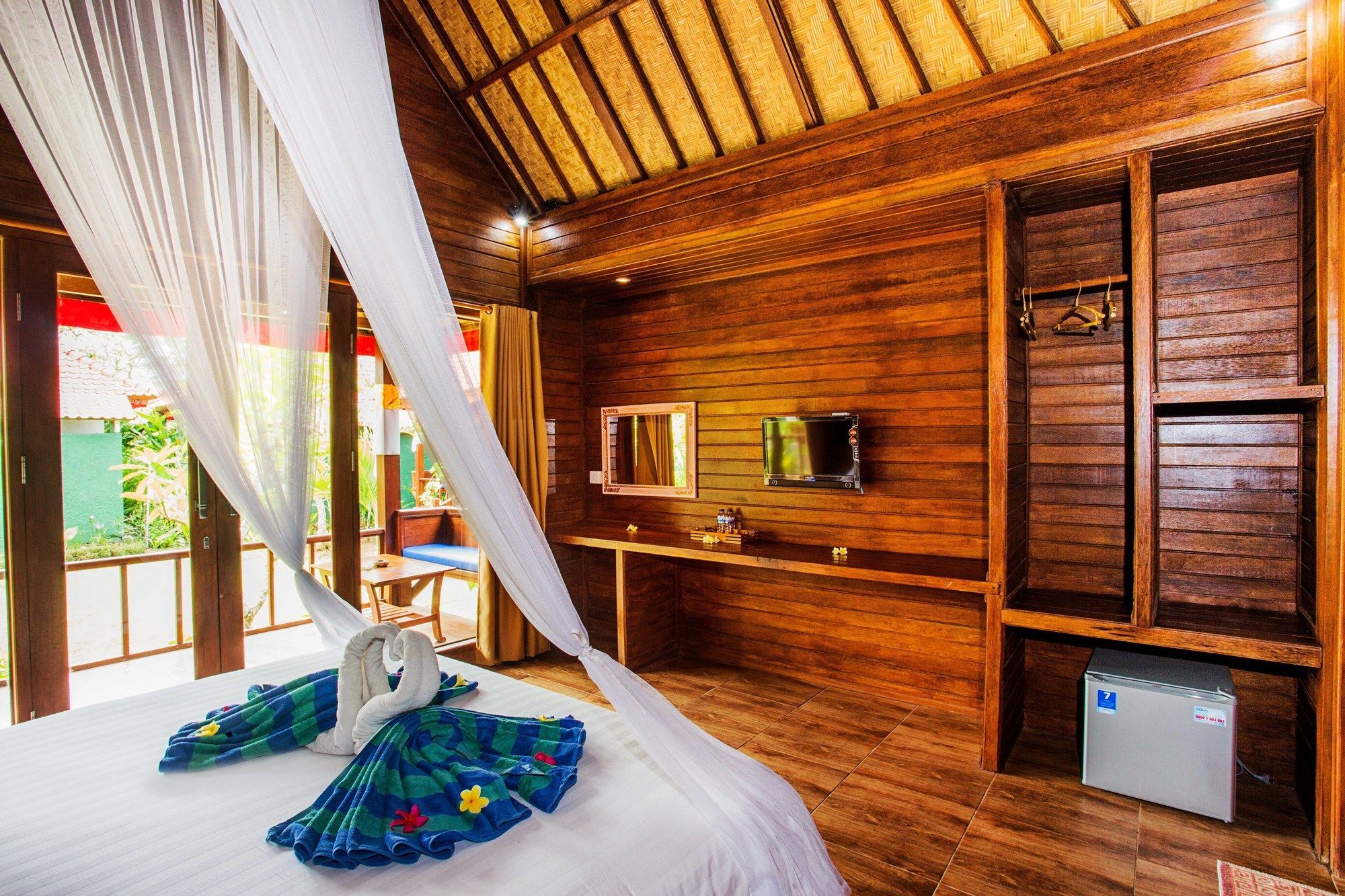 Taos House Nusa Lembongan Exterior photo