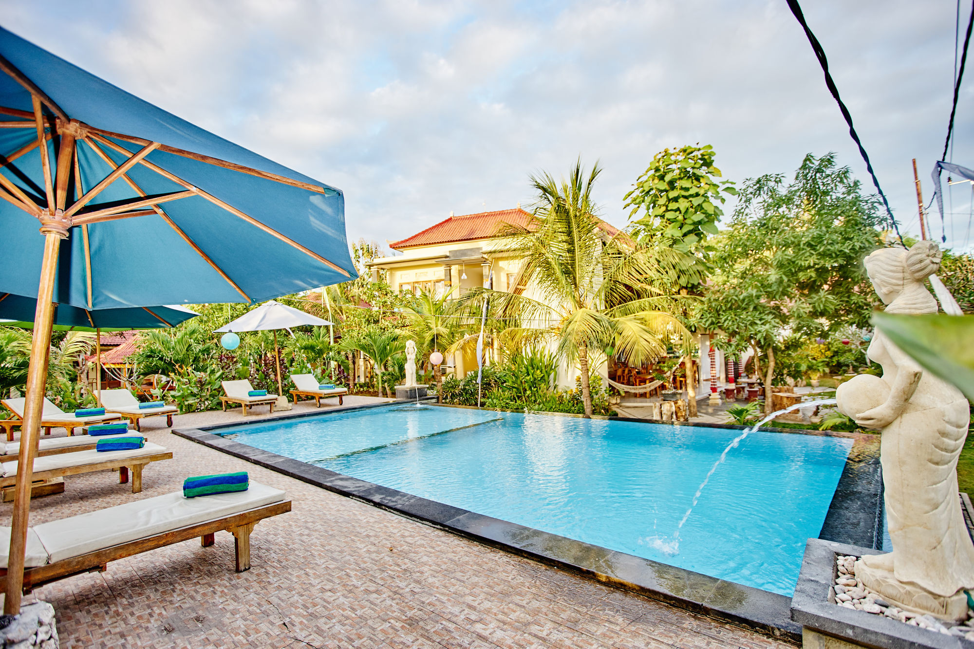 Taos House Nusa Lembongan Exterior photo